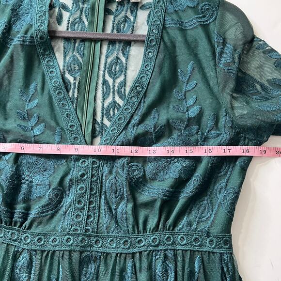 Haute Monde Forest Green Embroidered Dress Size Medium - Picture 4 of 11